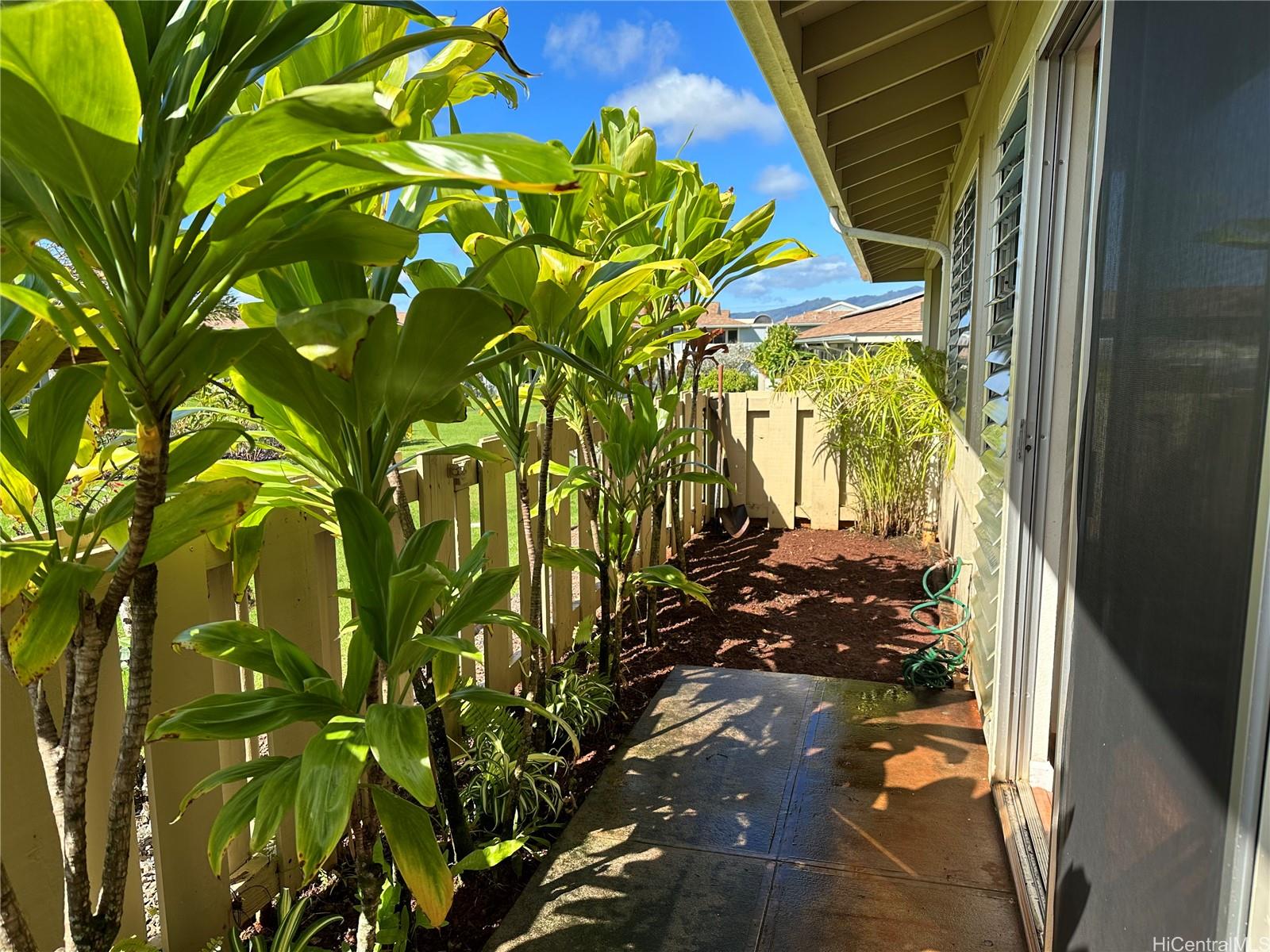 95-1050 Makaikai Street  Unit 18D