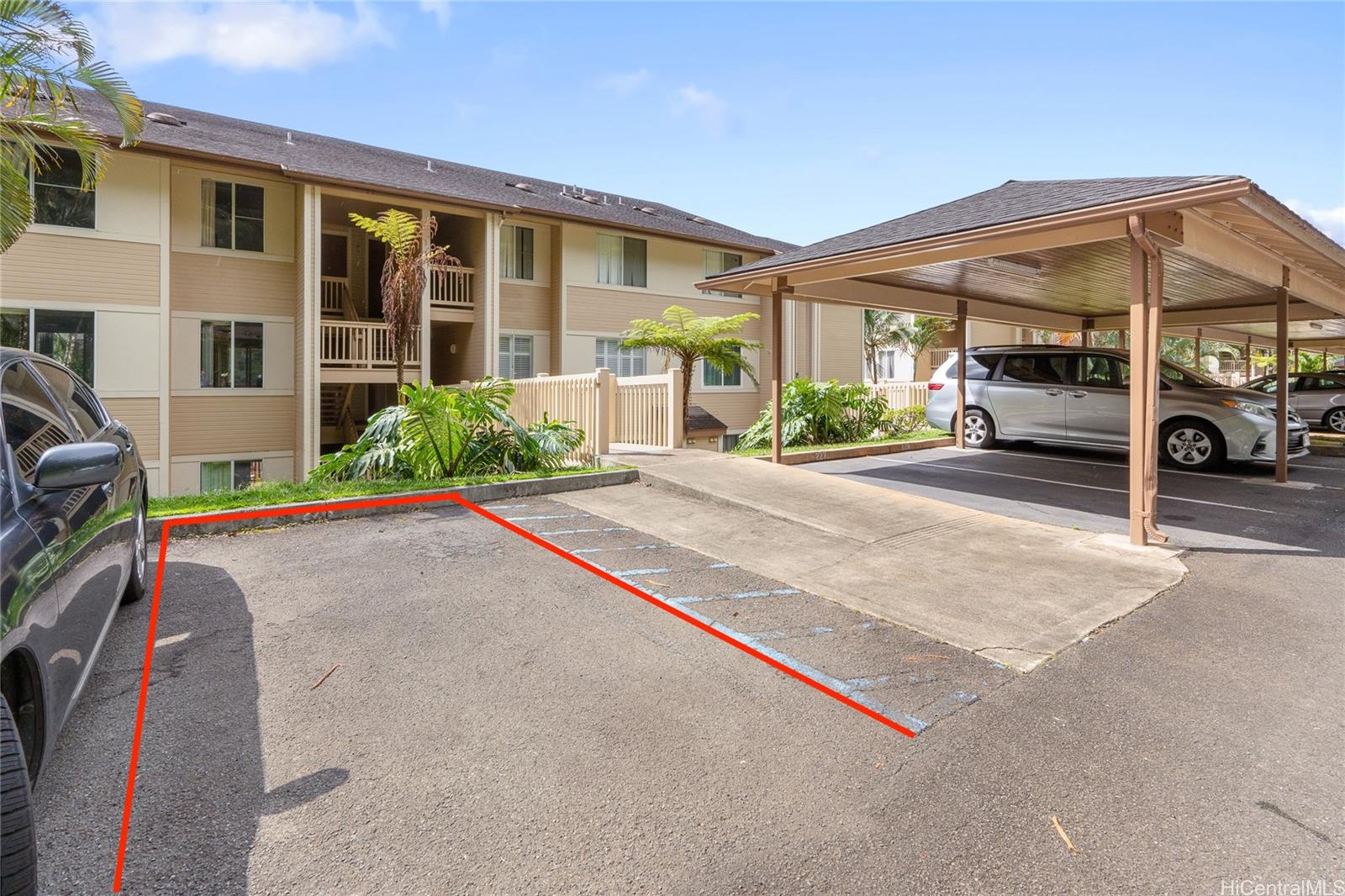 95-982 Wikao Street  Unit L203