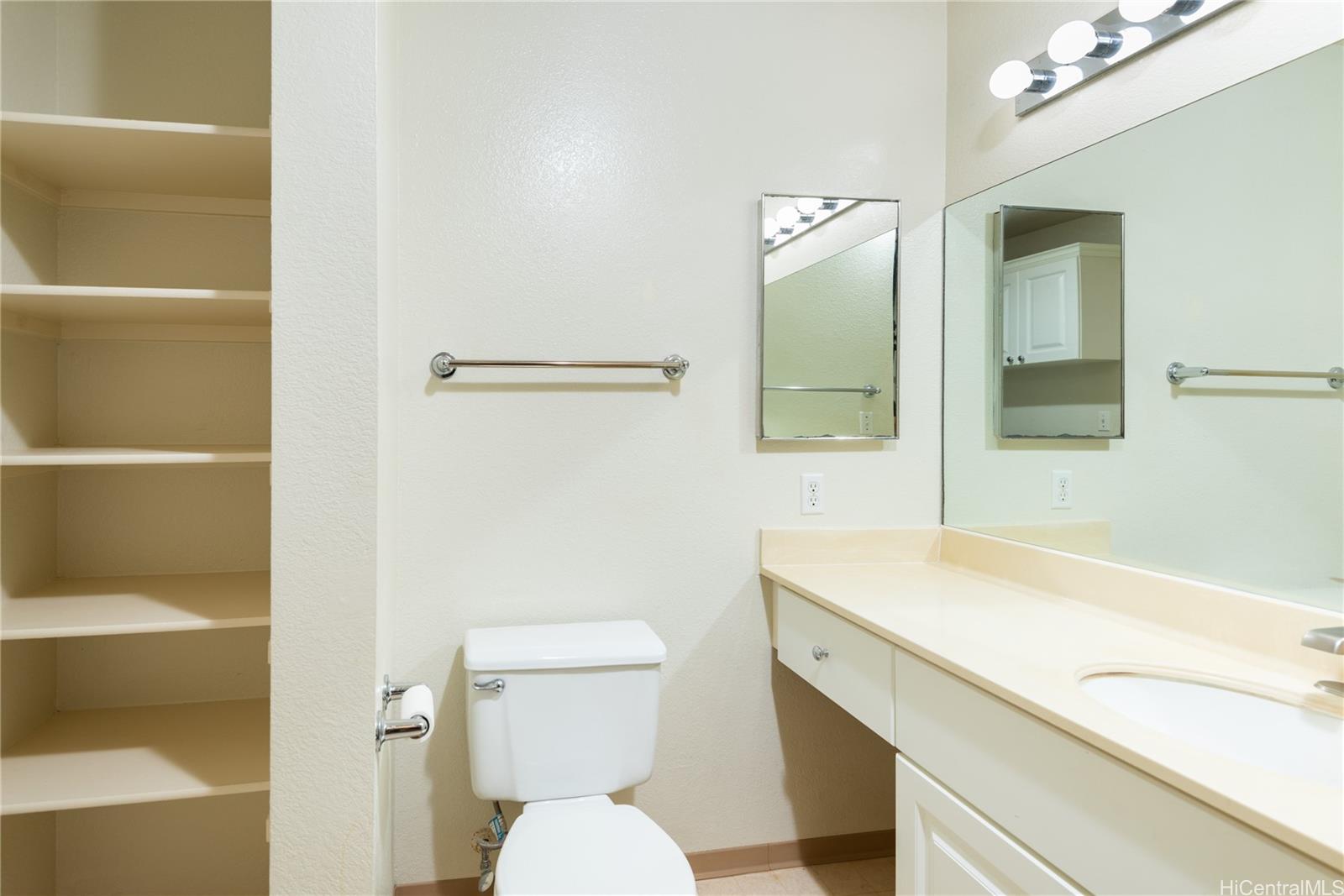 94-1348 Kulewa Loop  Unit 7U