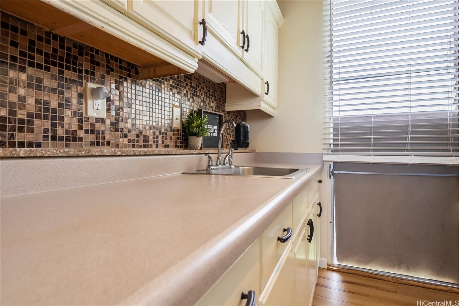1046 Ehoeho Avenue  Unit 328