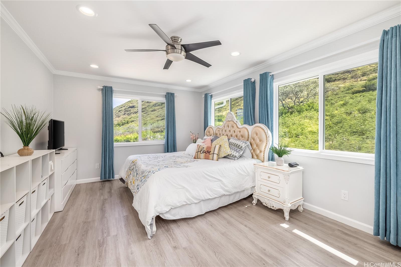 597 Papahehi Place