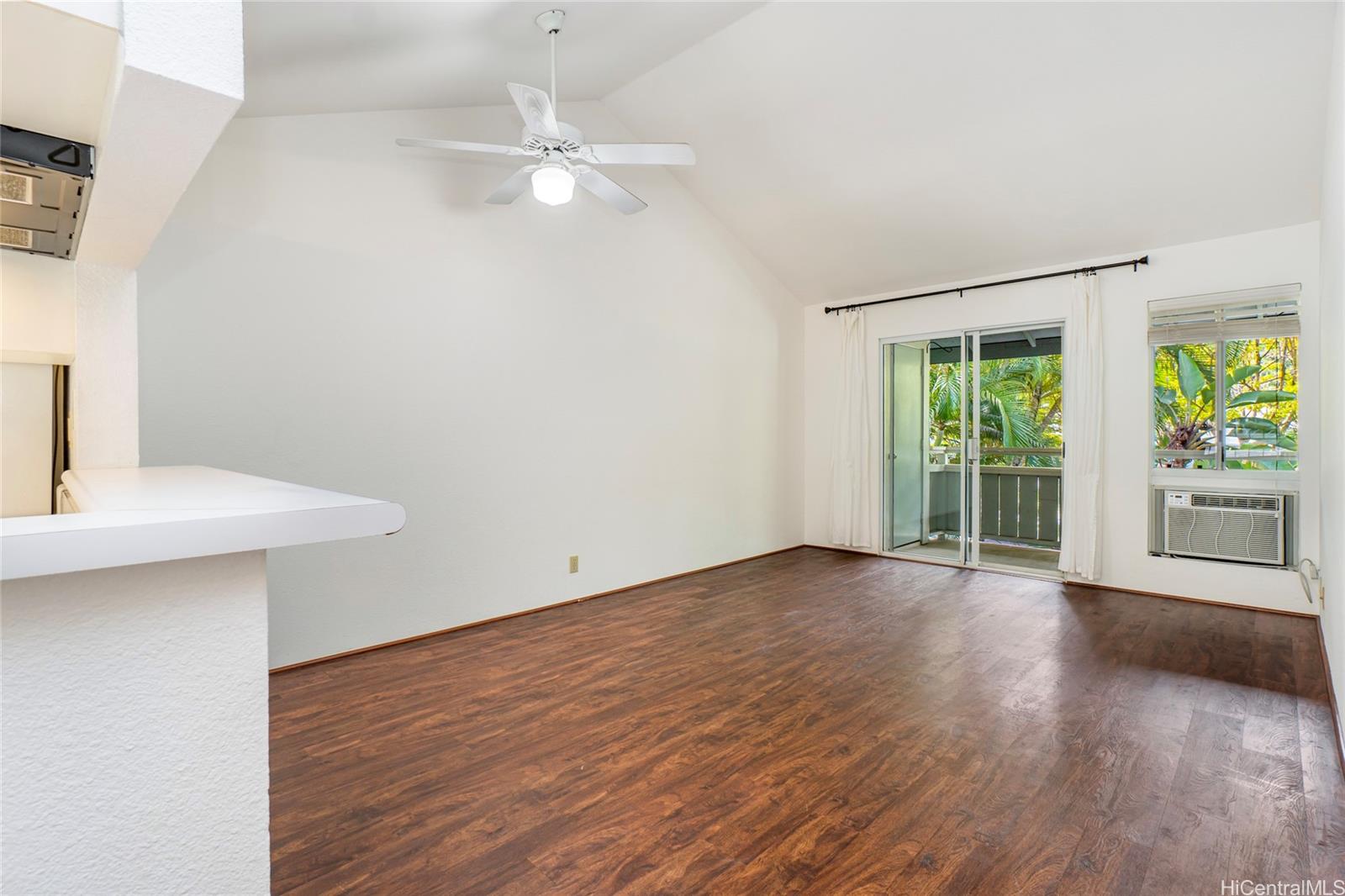 95-802 Wikao Street  Unit R202