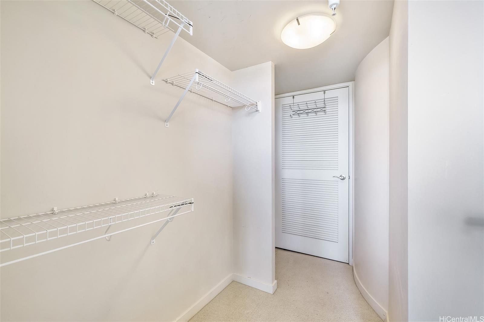 1288 Kapiolani Boulevard  Unit I-3701