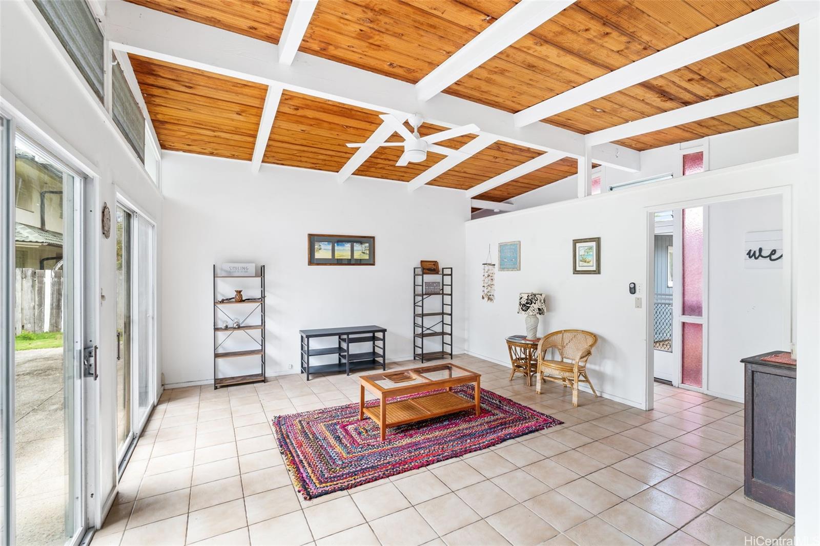 114 Kaelepulu Drive