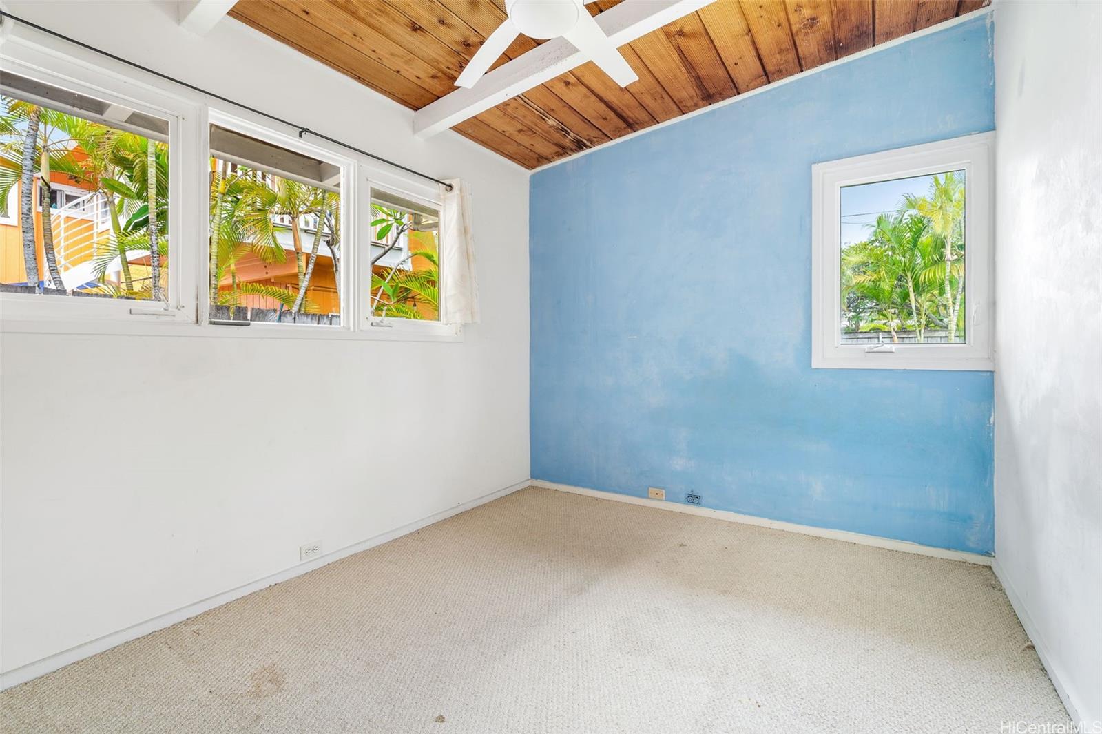 114 Kaelepulu Drive