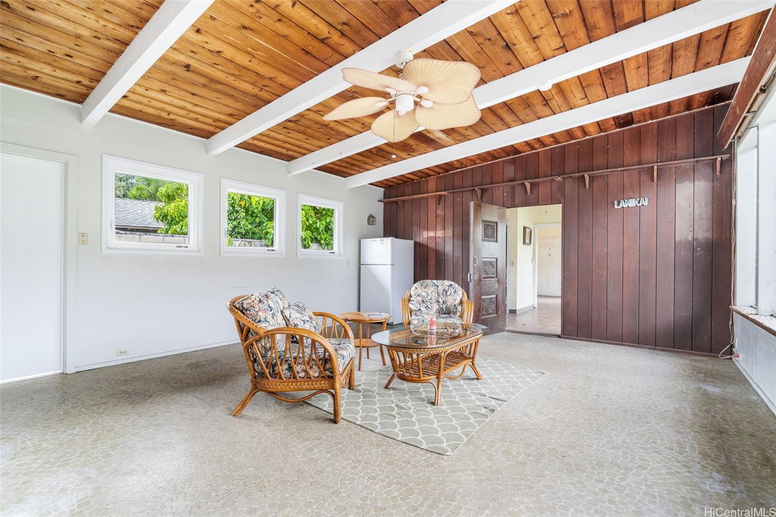 114 Kaelepulu Drive