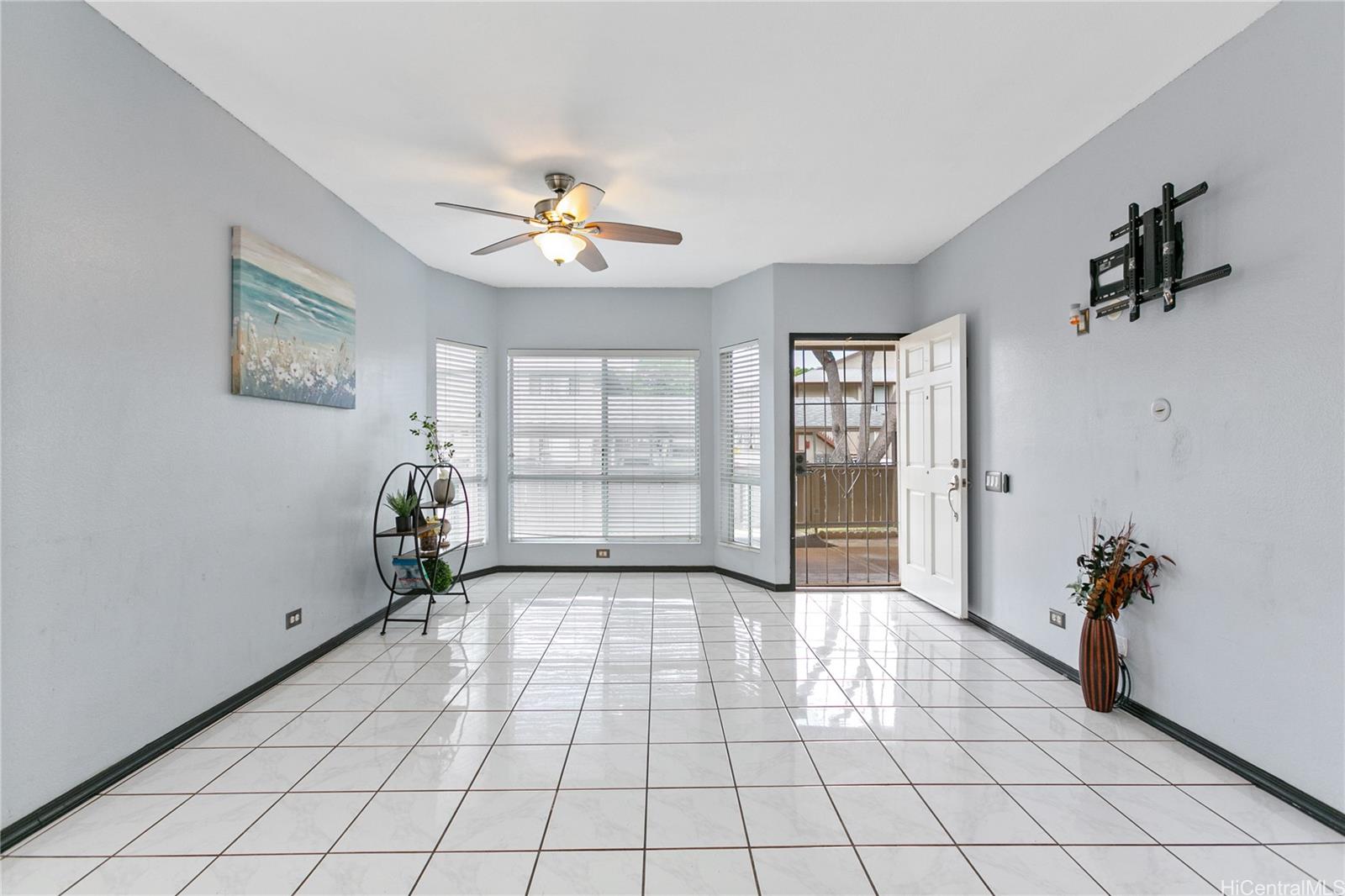 91-525 Puamaeole Street  Unit 37C
