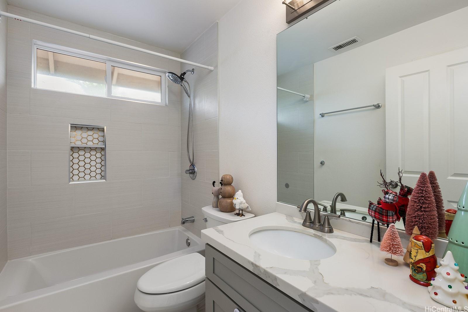 91-1010 Kaimalie Street  Unit S5
