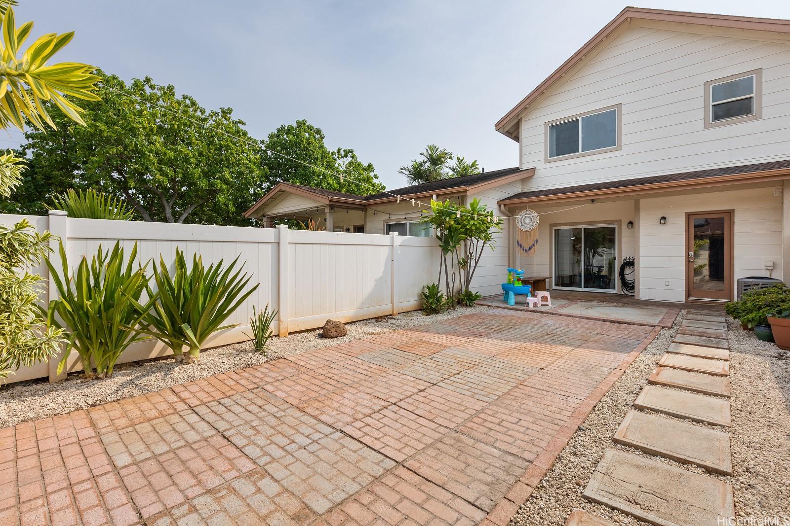 91-1010 Kaimalie Street  Unit S5