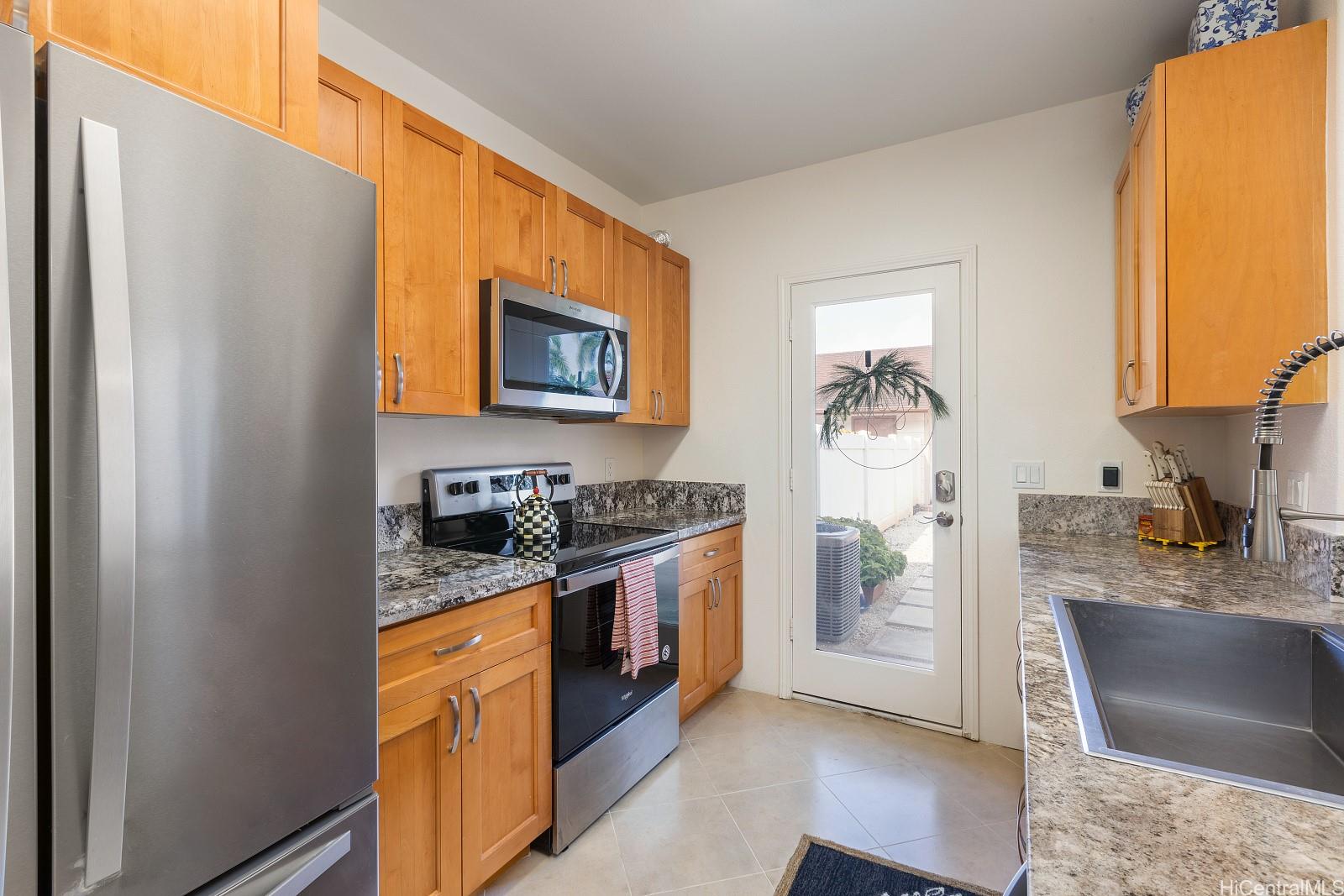 91-1010 Kaimalie Street  Unit S5