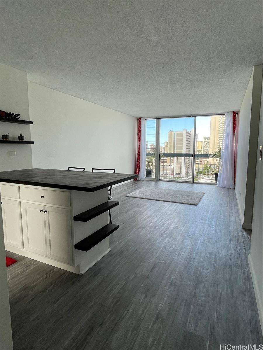 2630 Kapiolani Boulevard  Unit 1403