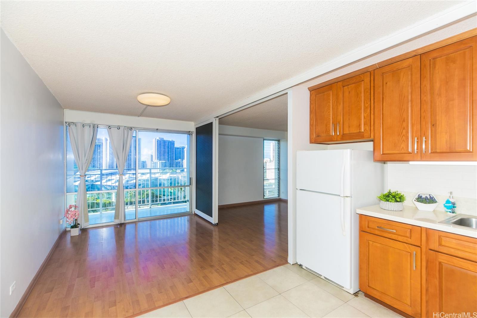1655 Makaloa Street  Unit 1611