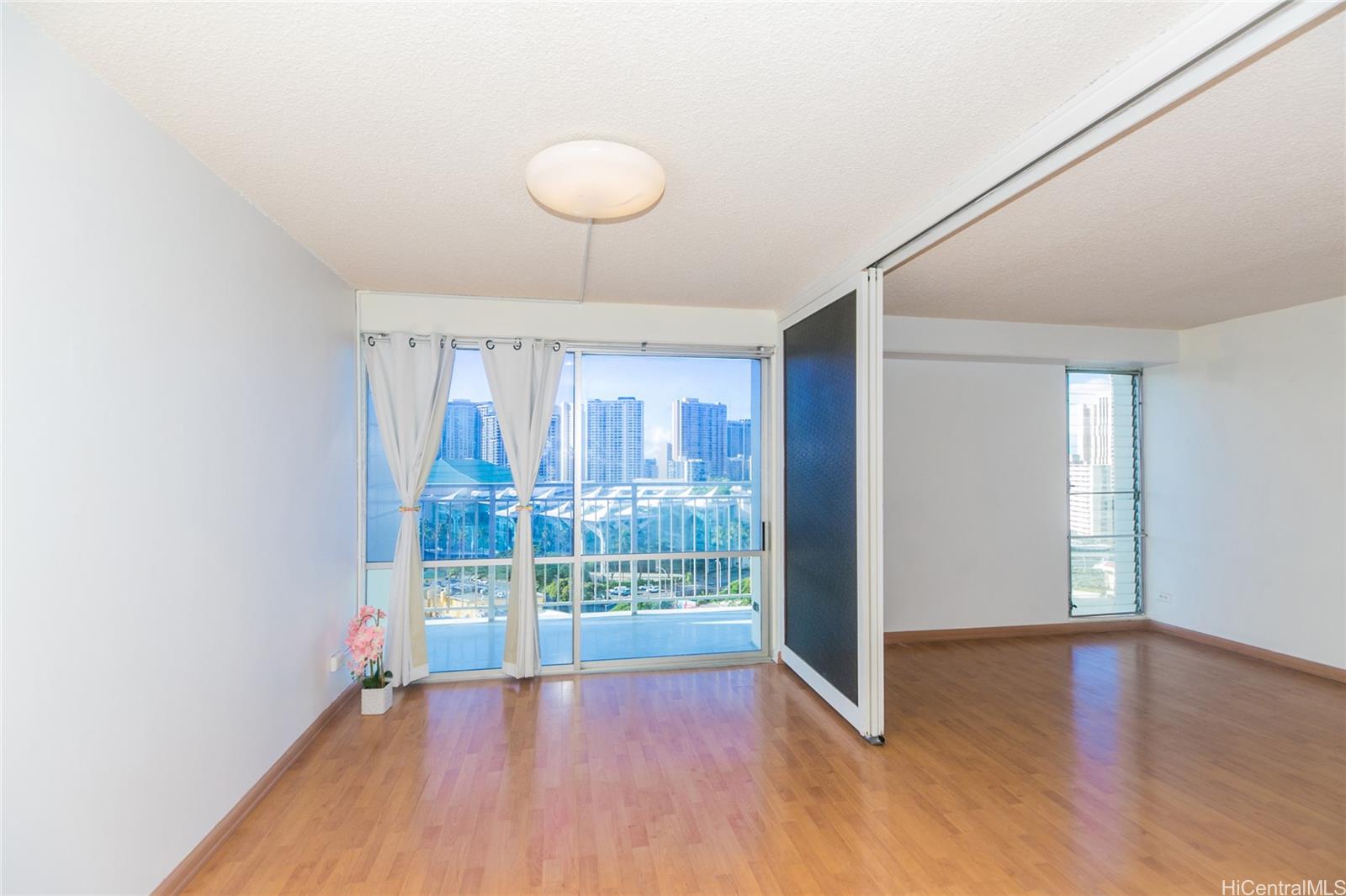 1655 Makaloa Street  Unit 1611