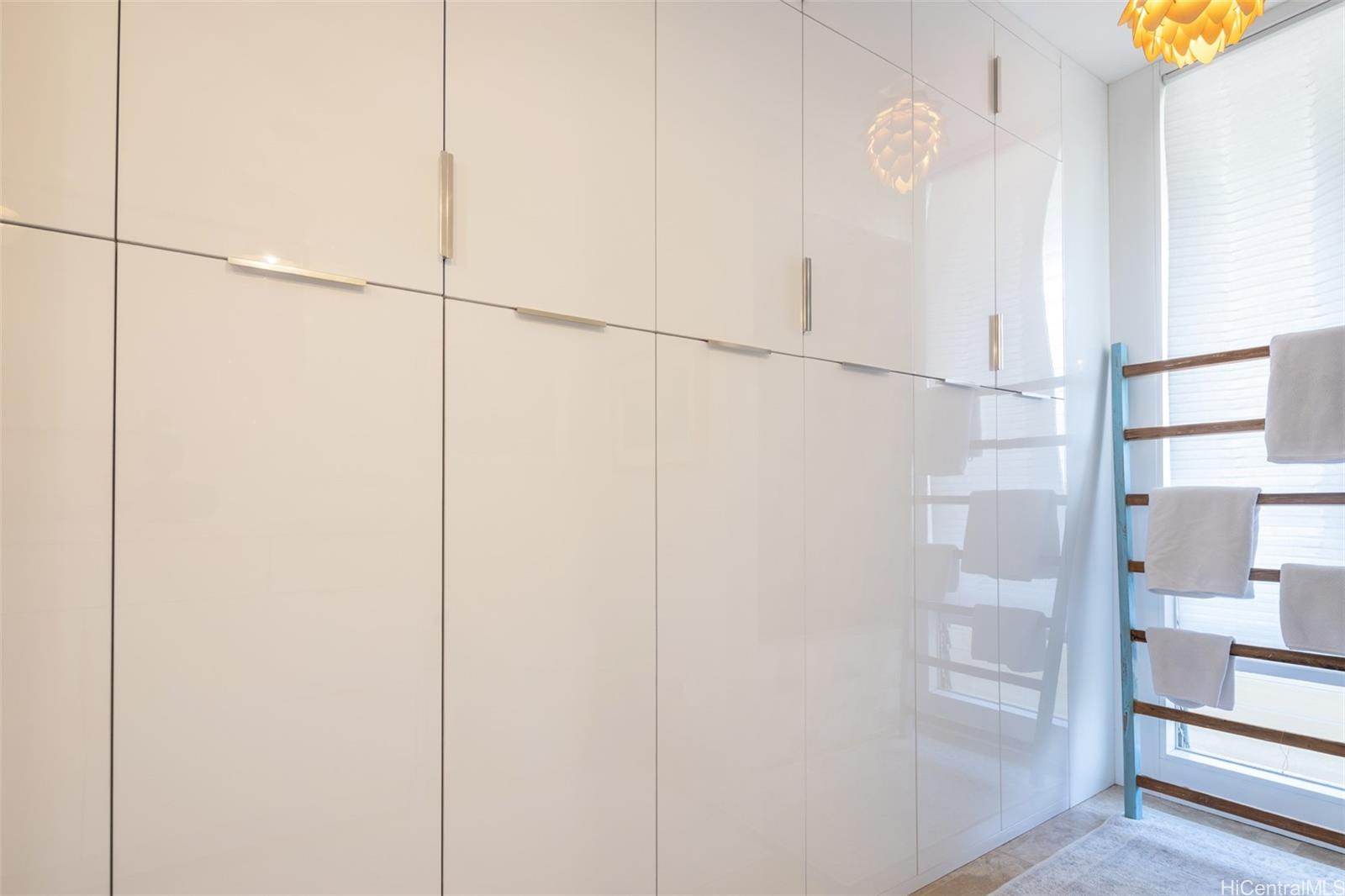 2895 Kalakaua Avenue  Unit 506
