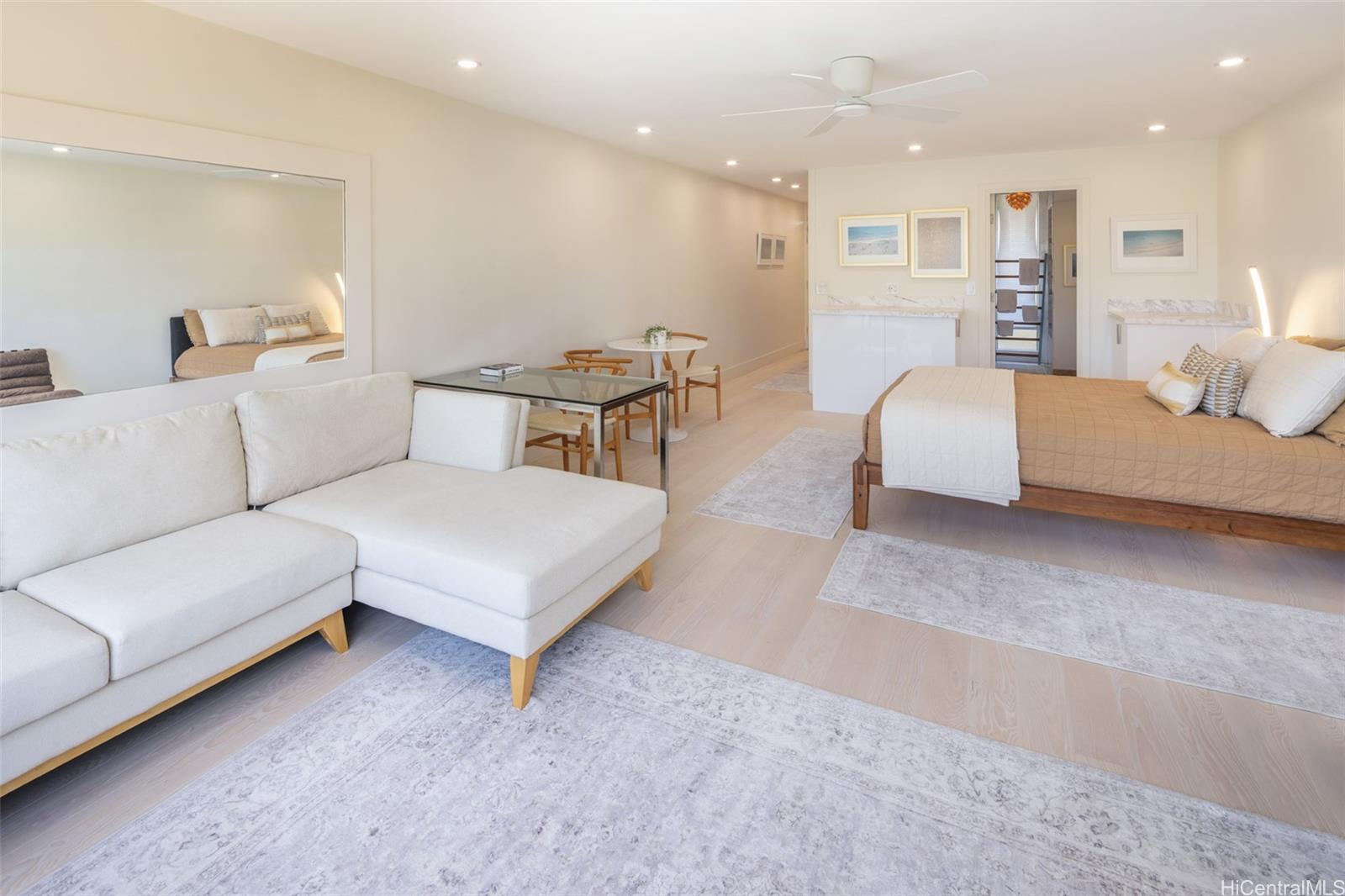 2895 Kalakaua Avenue  Unit 506