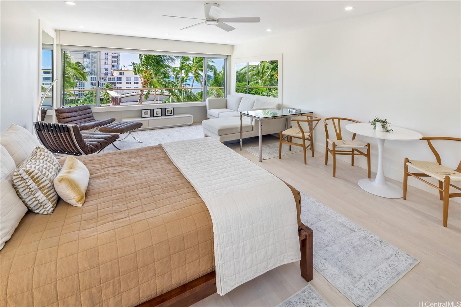 2895 Kalakaua Avenue  Unit 506