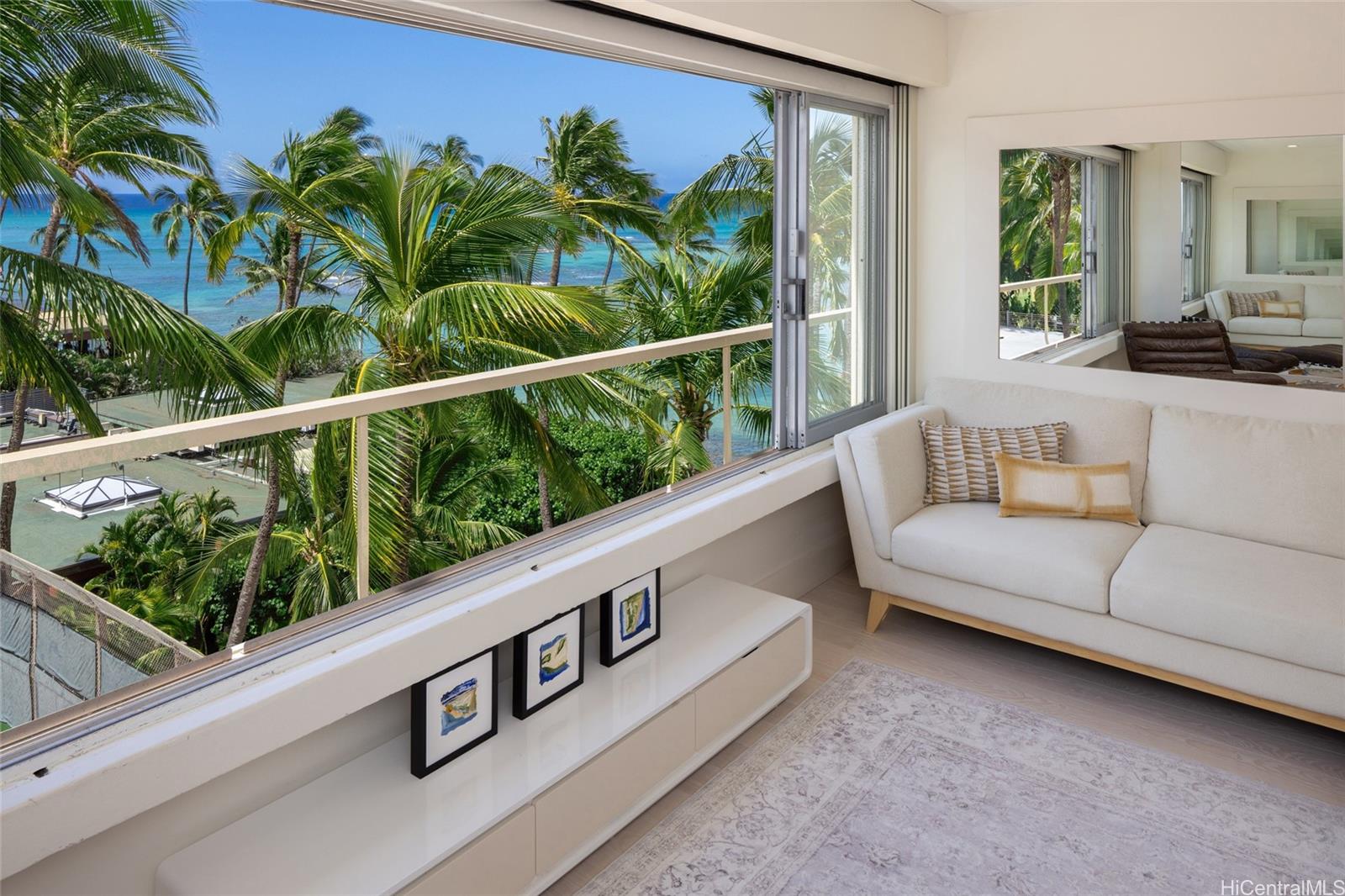 2895 Kalakaua Avenue  Unit 506