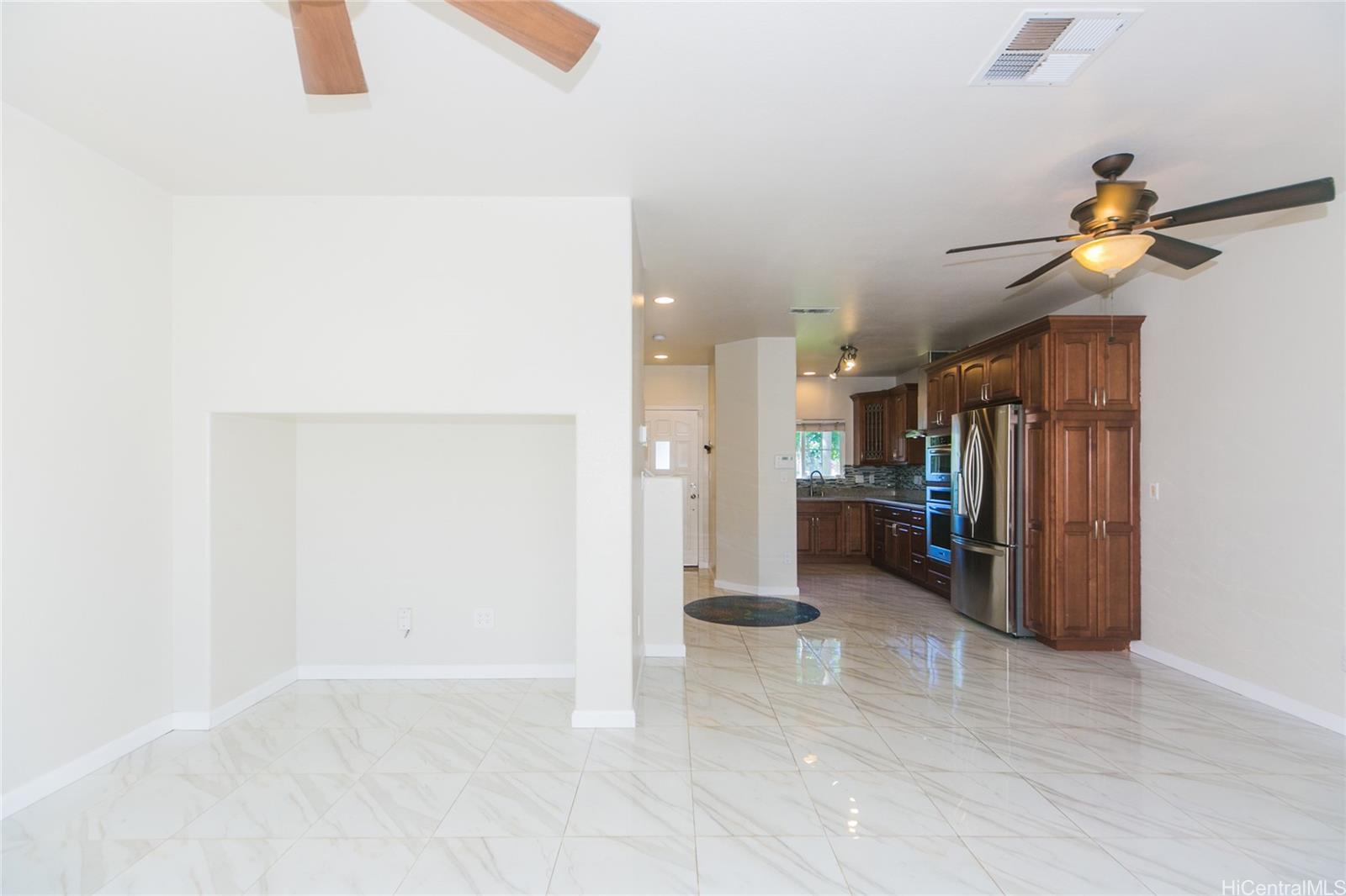 91-1026 Kaimalie Street  Unit Q2
