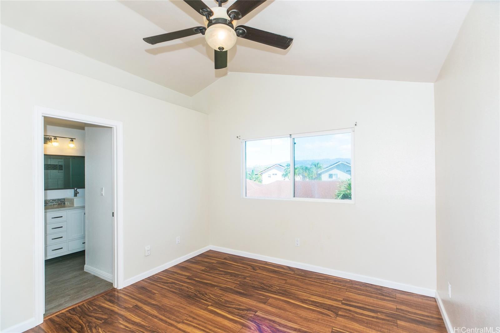 91-1026 Kaimalie Street  Unit Q2