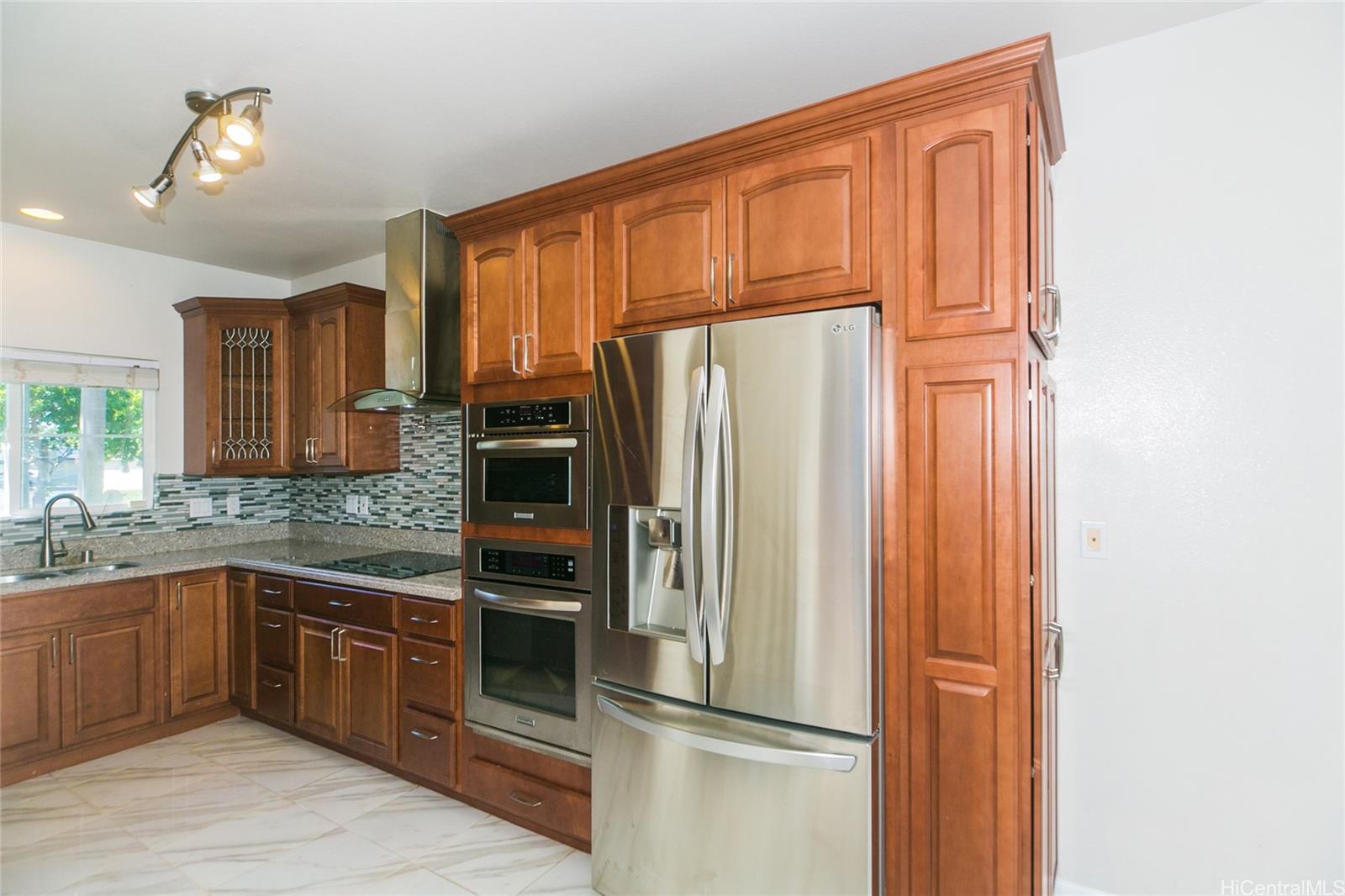 91-1026 Kaimalie Street  Unit Q2