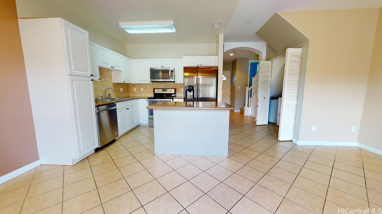 91-2109 Kaioli Street  Unit 303