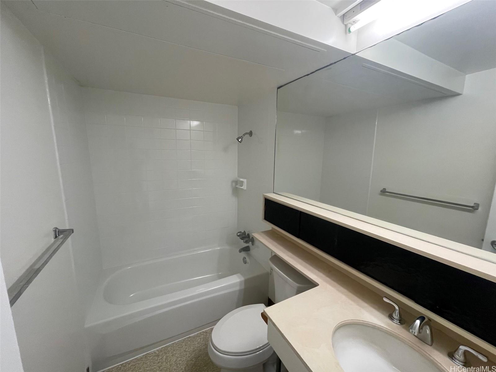 2465 Ala Wai Boulevard  Unit 1203