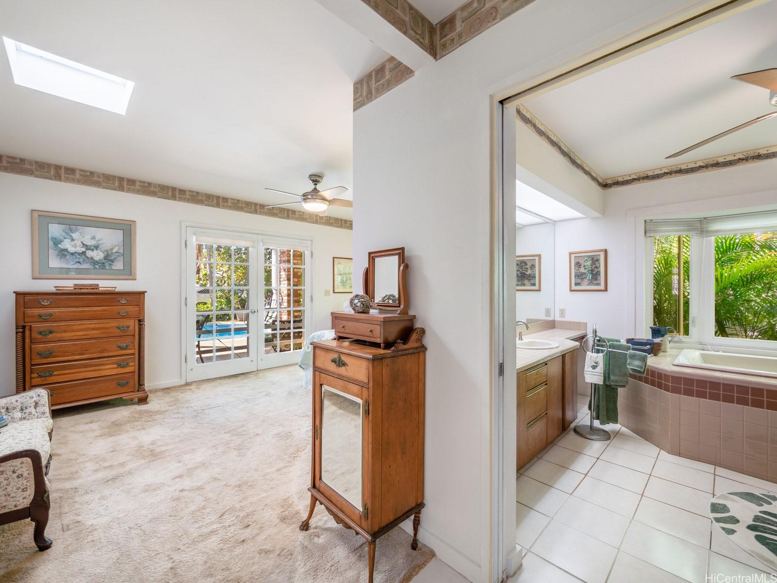 4561 Aukai Avenue