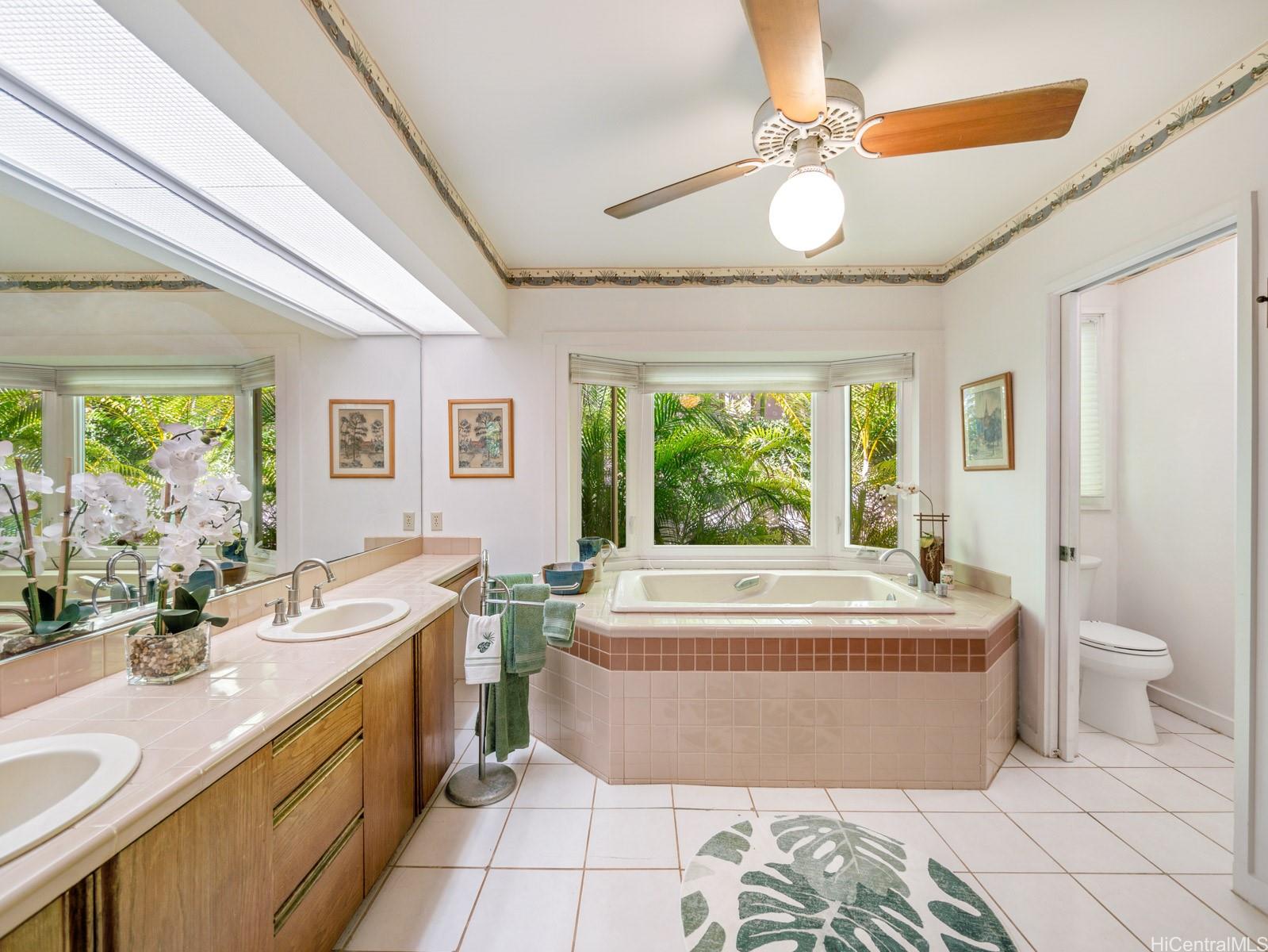 4561 Aukai Avenue