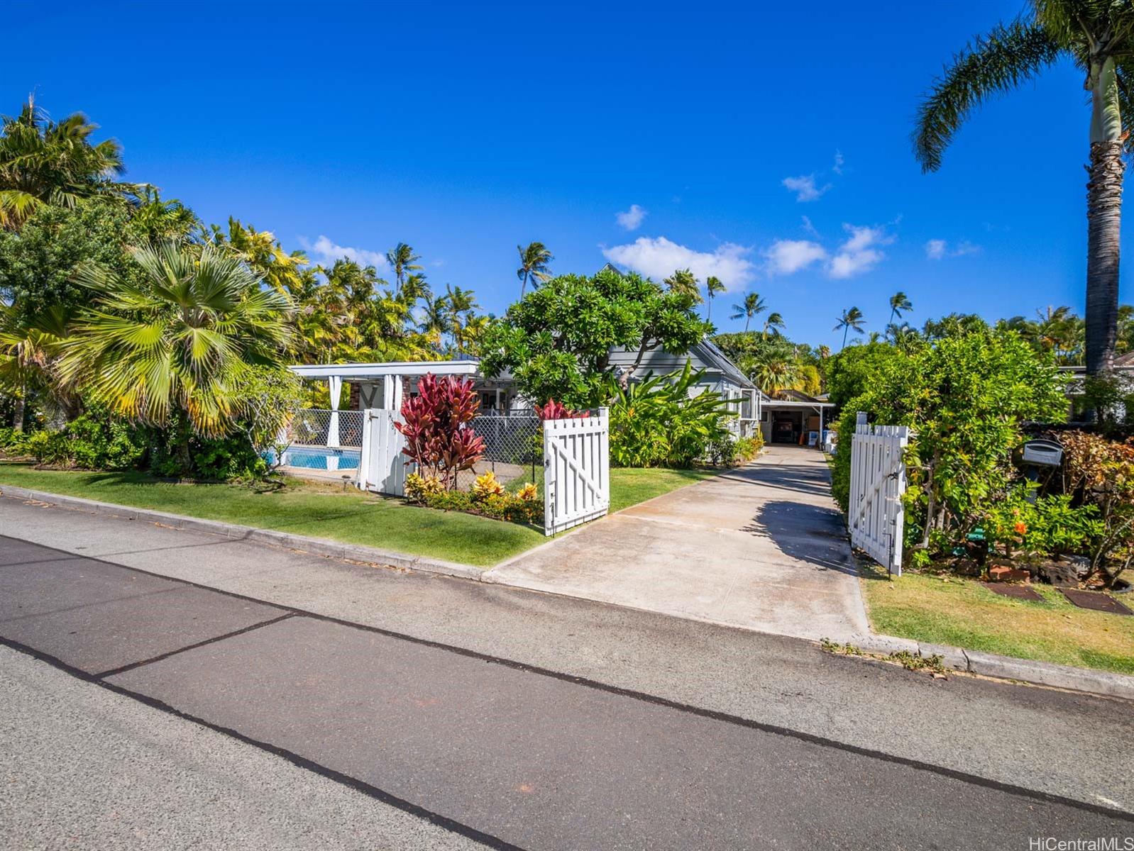 4561 Aukai Avenue