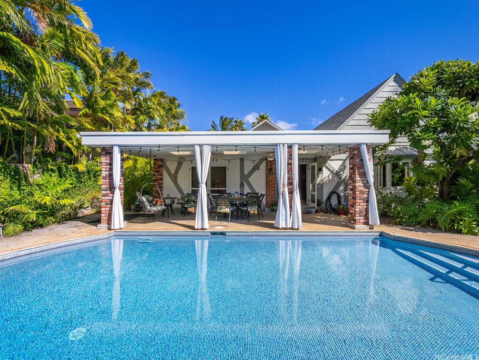 4561 Aukai Avenue
