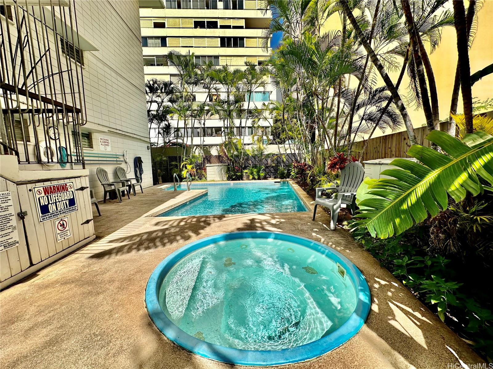 1863 Kaioo Drive  Unit 404