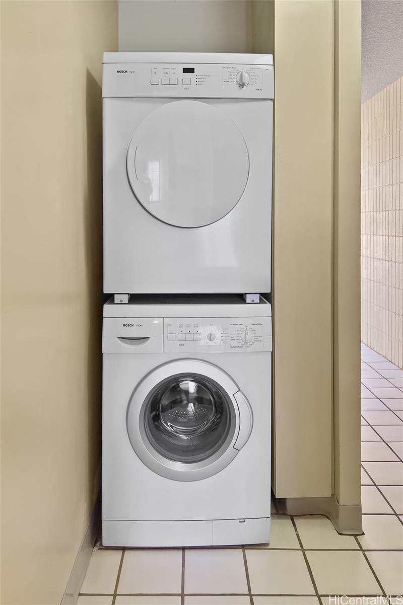 855 Makahiki Way  Unit 202