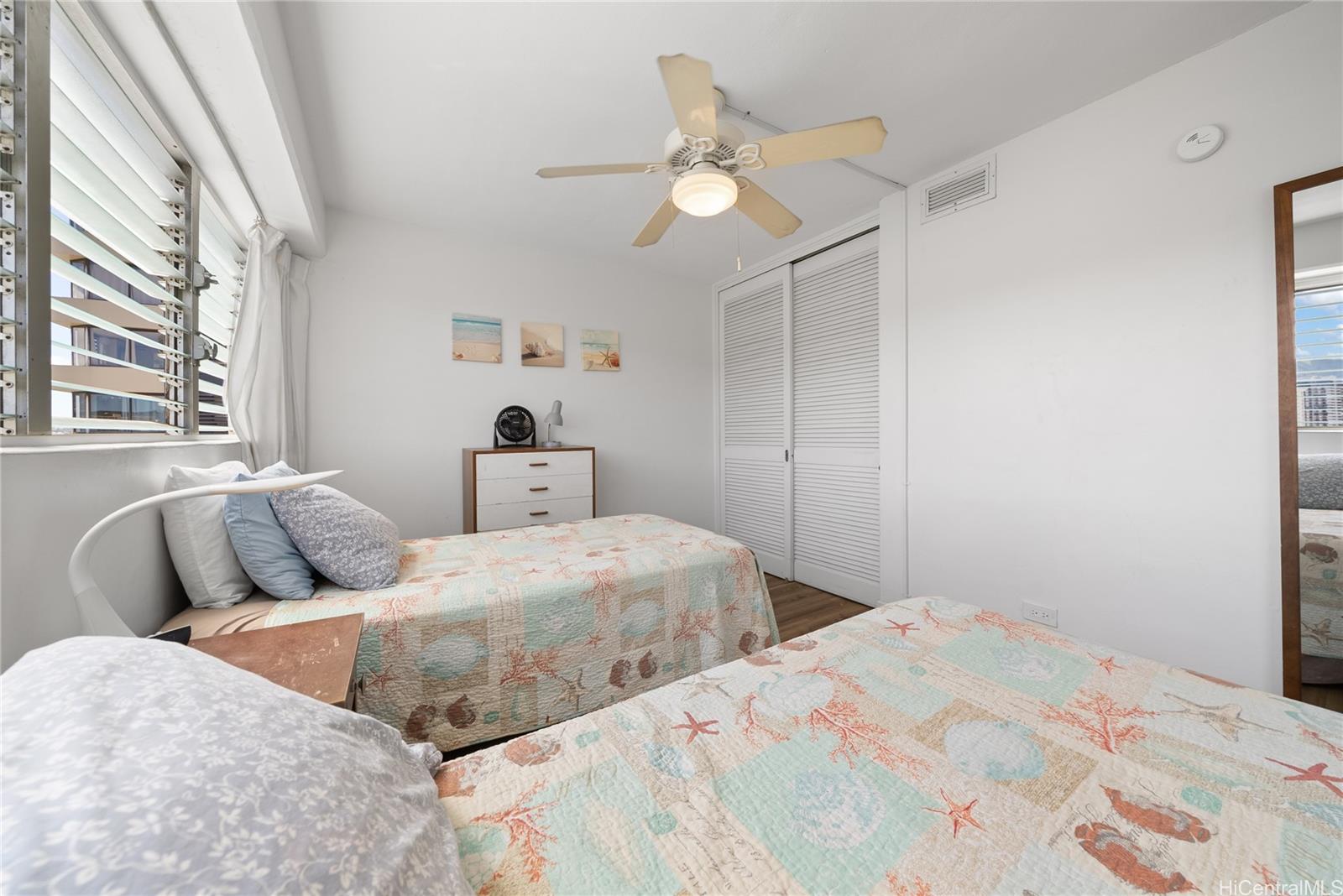 1909 Ala Wai Boulevard  Unit 804