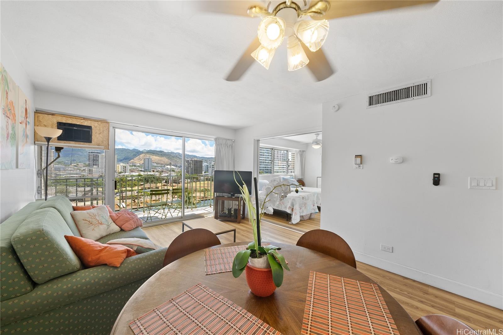 1909 Ala Wai Boulevard  Unit 804