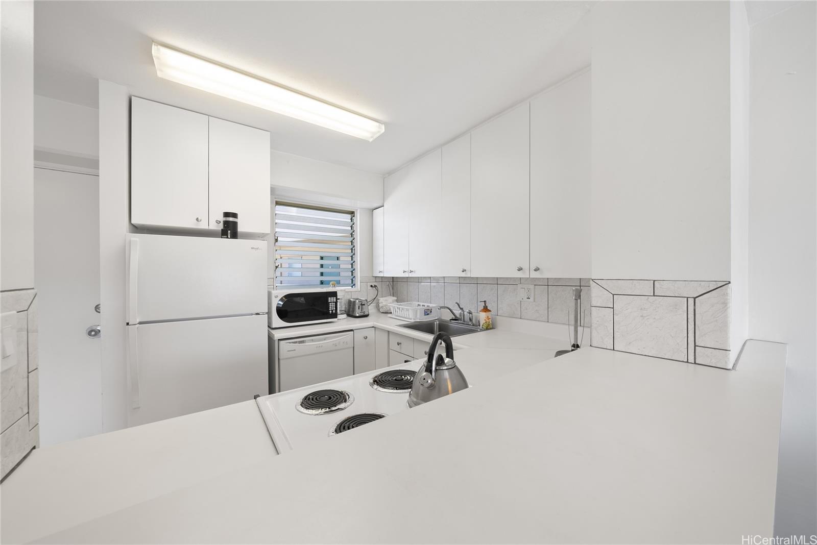 1909 Ala Wai Boulevard  Unit 804