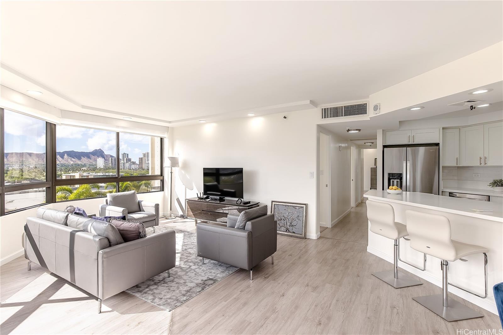 2499 Kapiolani Boulevard  Unit 801
