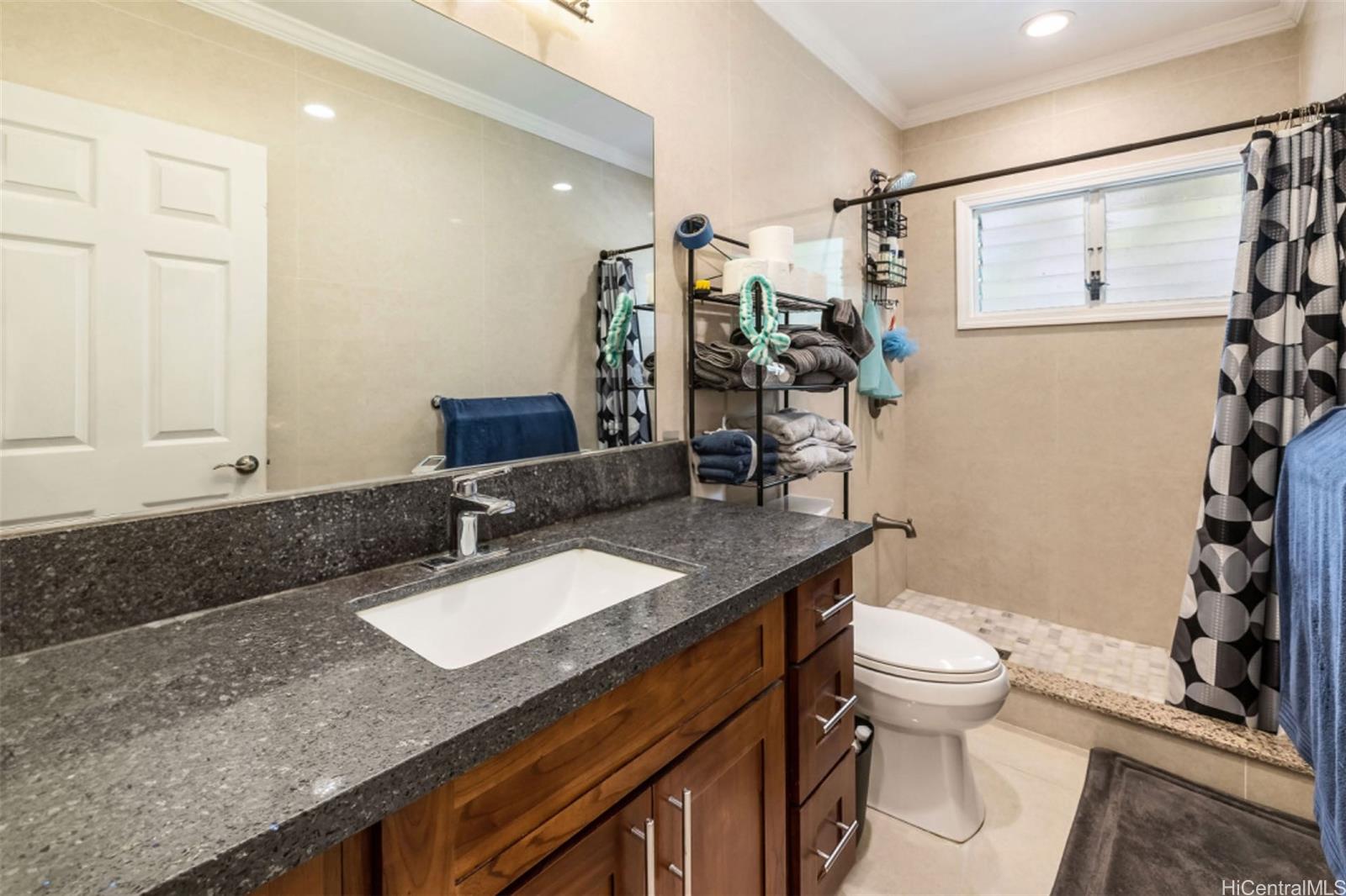 2851 Kalihi Street  Unit A