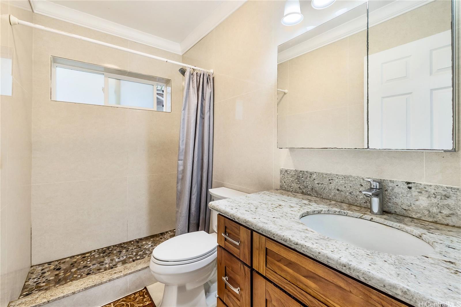 2851 Kalihi Street  Unit A