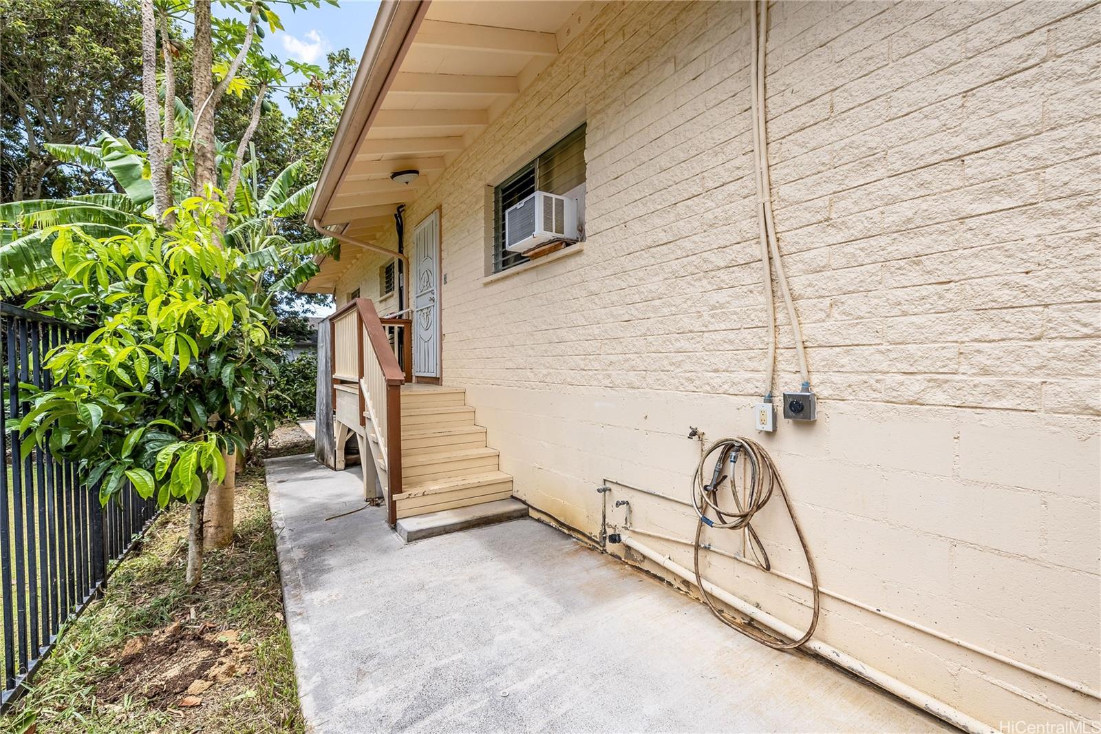 2851 Kalihi Street  Unit A