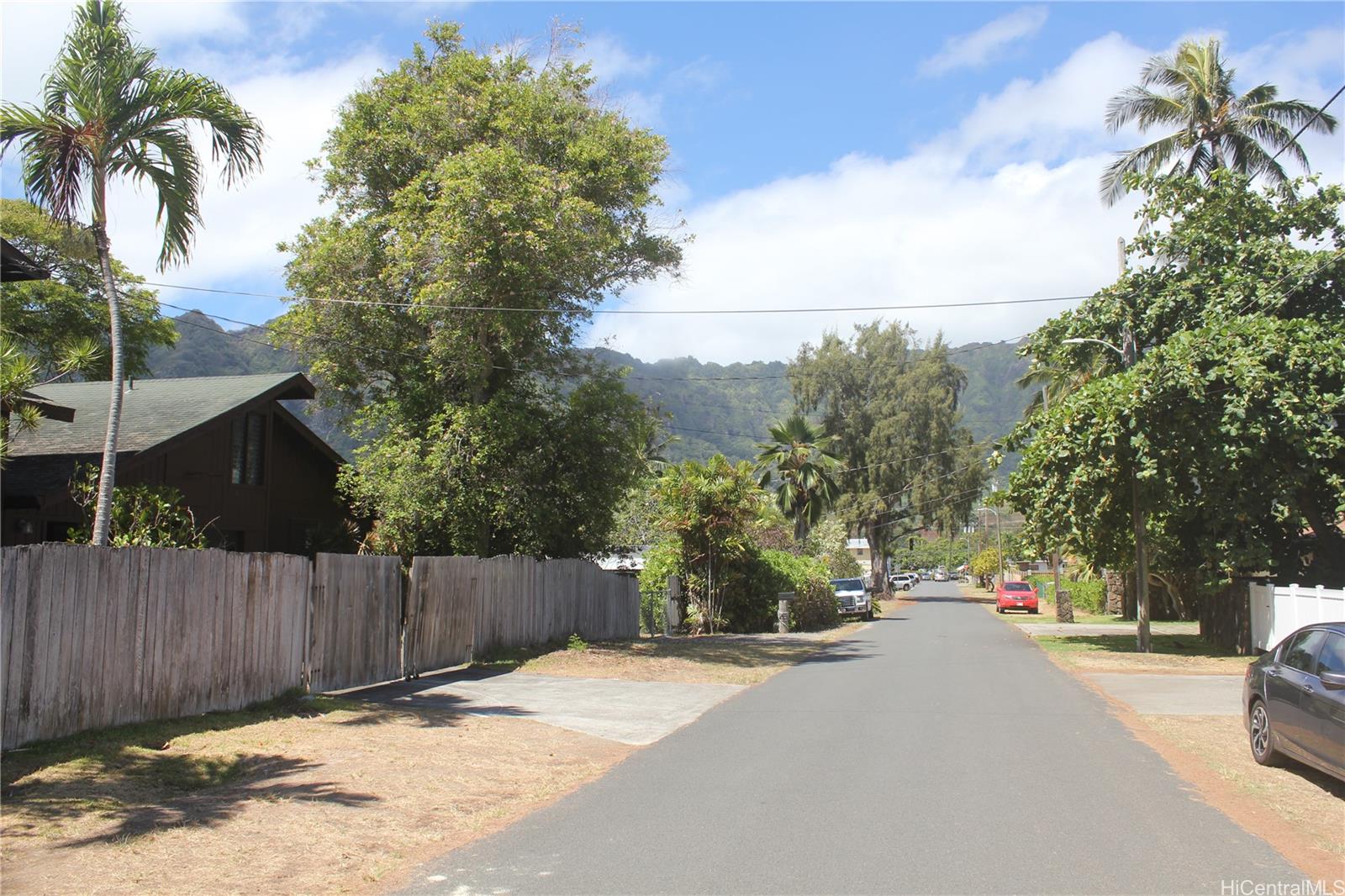 41-020 Puuone Street