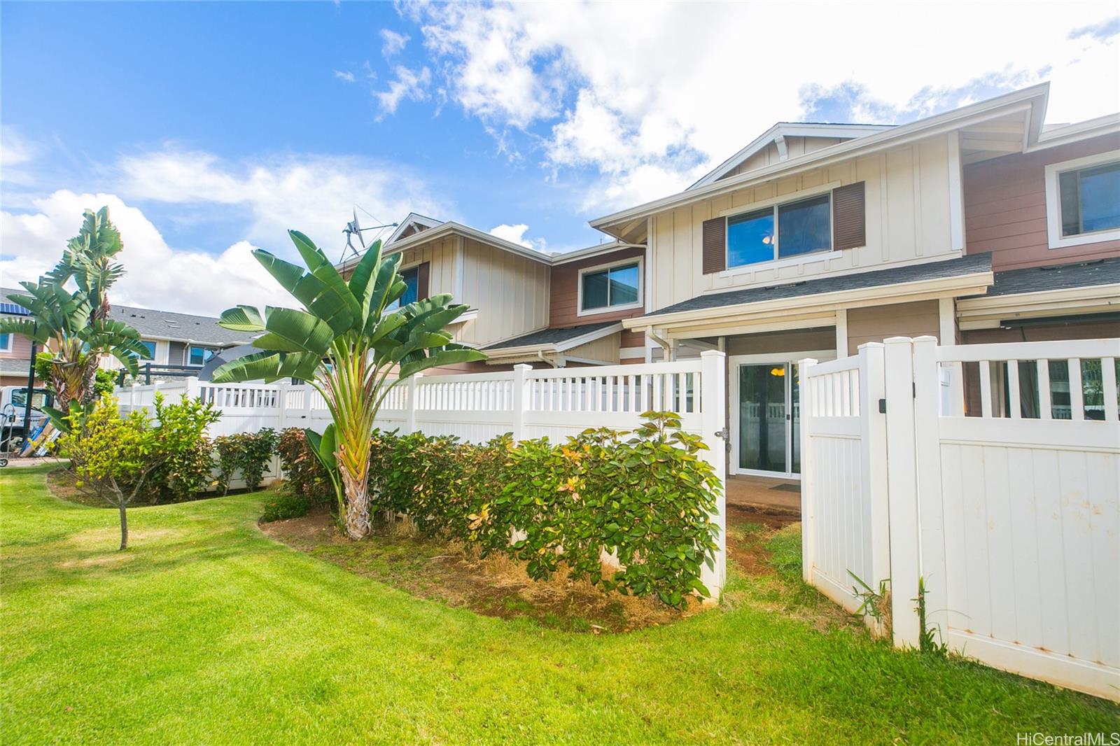 801 Kakala Street  Unit 1304