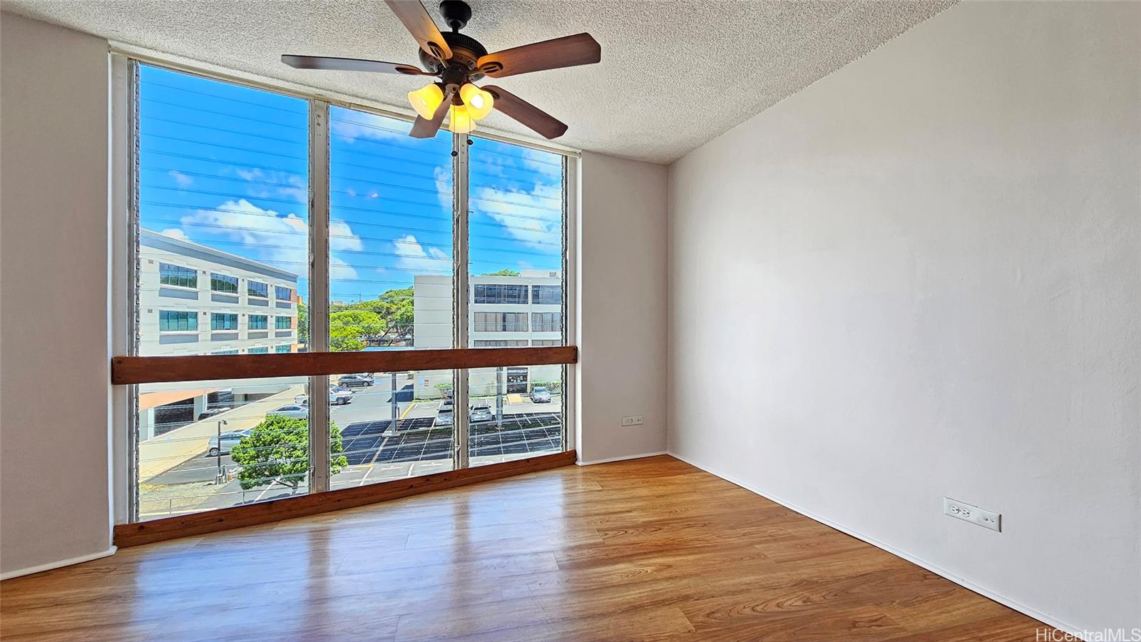 1139 9th Avenue  Unit 401