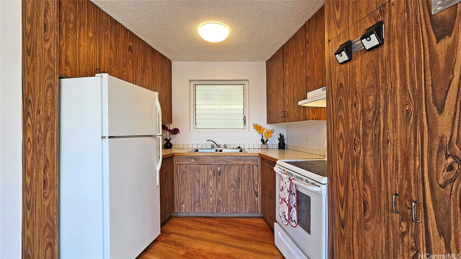 1139 9th Avenue  Unit 401