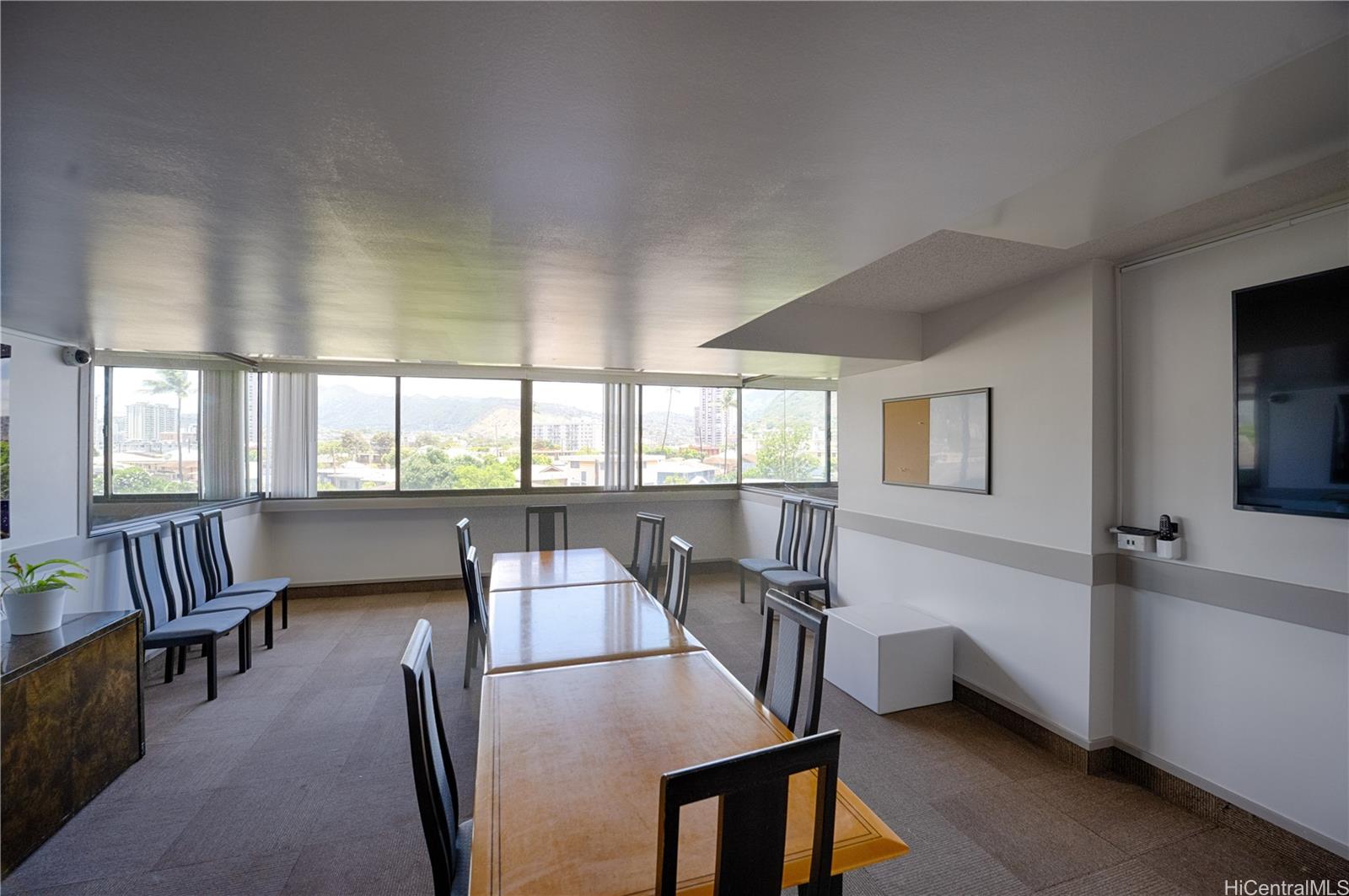 1750 Kalakaua Avenue  Unit 1903