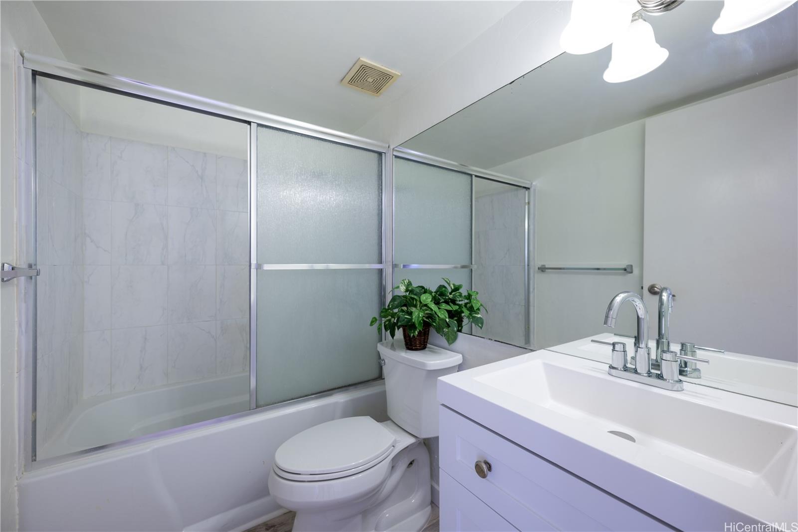 1750 Kalakaua Avenue  Unit 1903