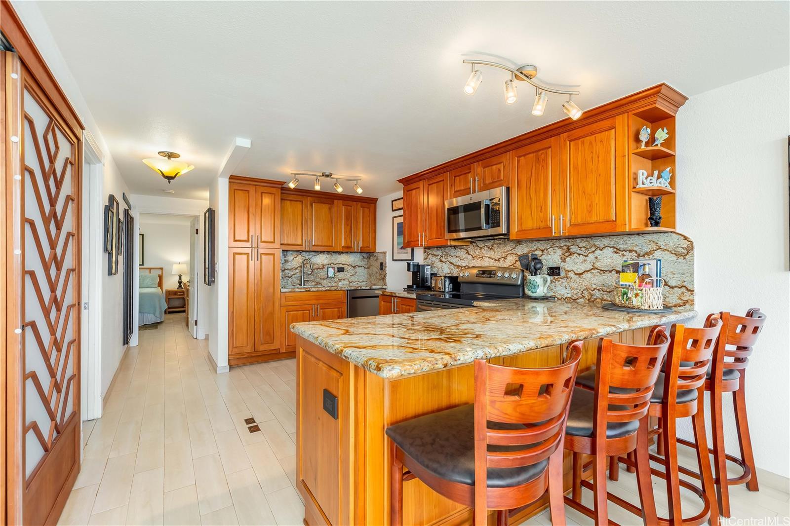 68-121 Au Street  Unit 408