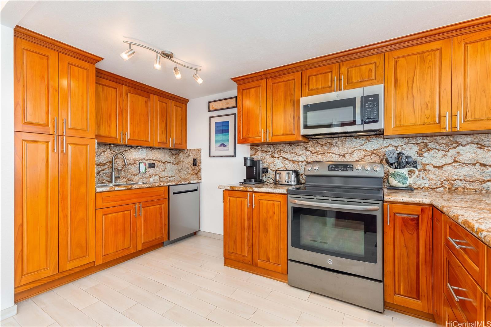 68-121 Au Street  Unit 408