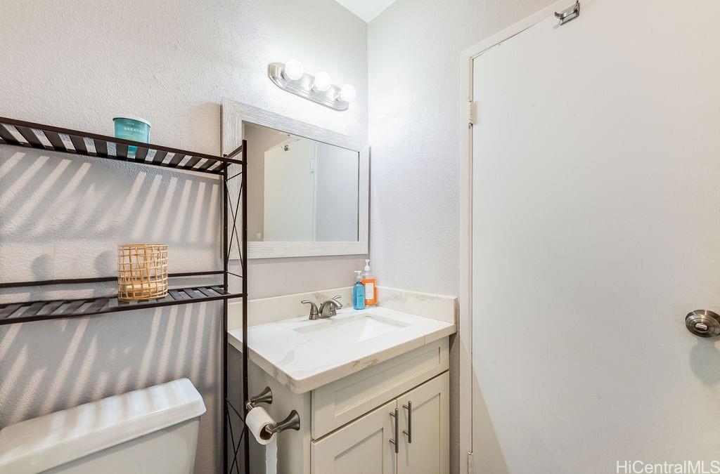 92-1064 Palahia Street  Unit 9
