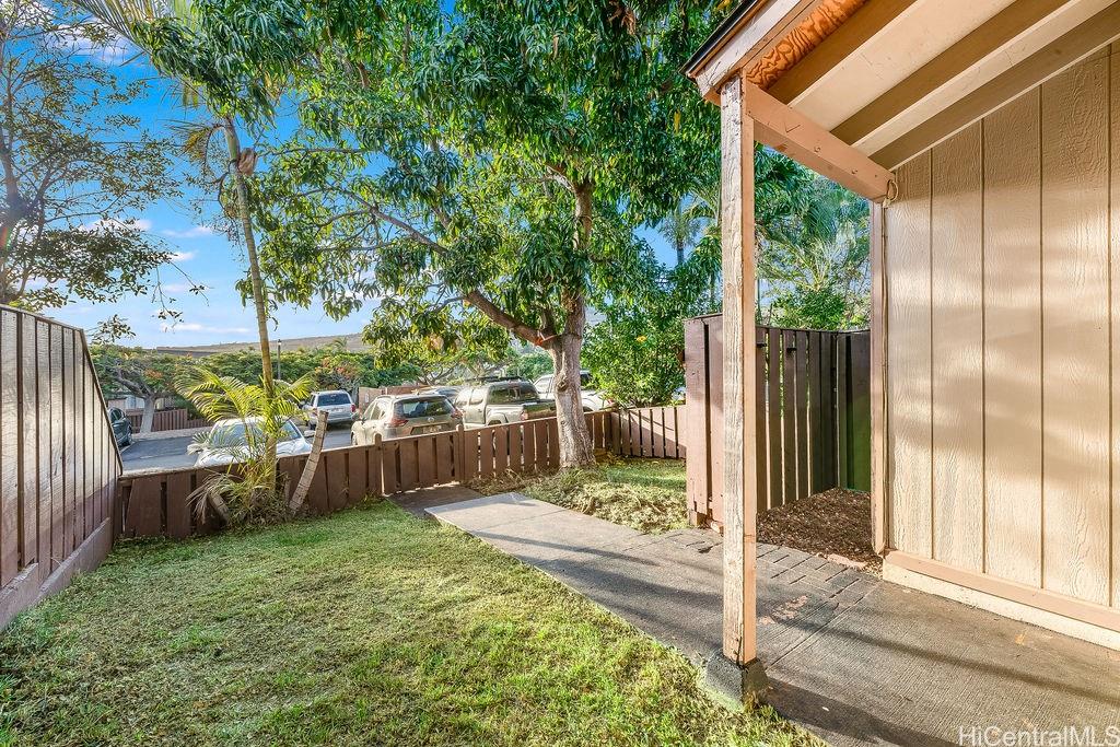 92-1064 Palahia Street  Unit 9