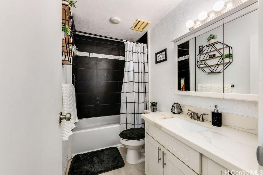 92-1064 Palahia Street  Unit 9